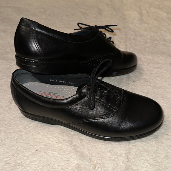 SAS Shoes Sas Black Leather Walking Shoes Womens 85 Poshmark